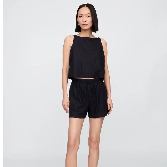 ✨2 for $35 ALL SHORTS!✨ NWOT GAP 4" Mid Rise Pull-On Linen-Blend Shorts XS - Picture 2 of 8